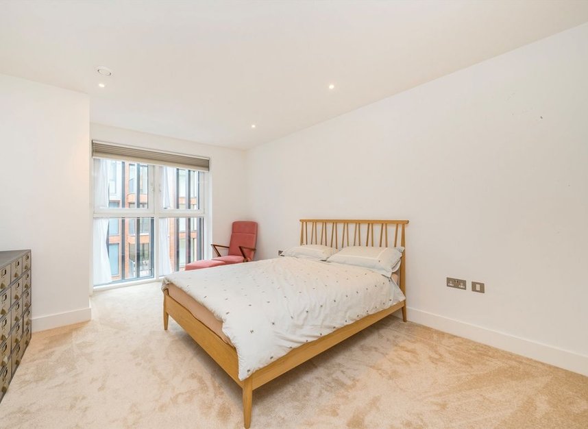 Properties to let in Central Avenue - SW6 2QE view6