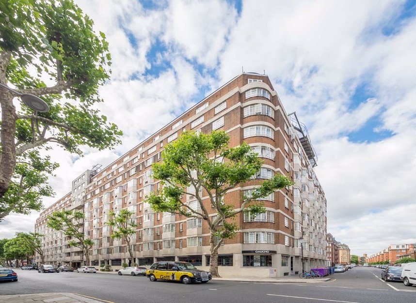Properties let in Chelsea Cloisters - SW3 3EQ view1