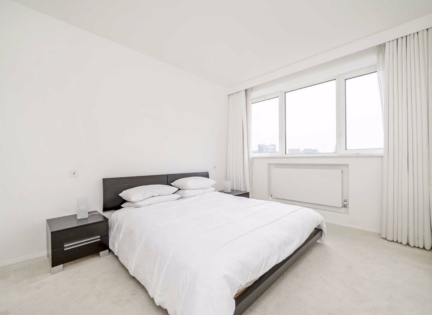 Properties to let in Chelsea Crescent - SW10 0XB view8