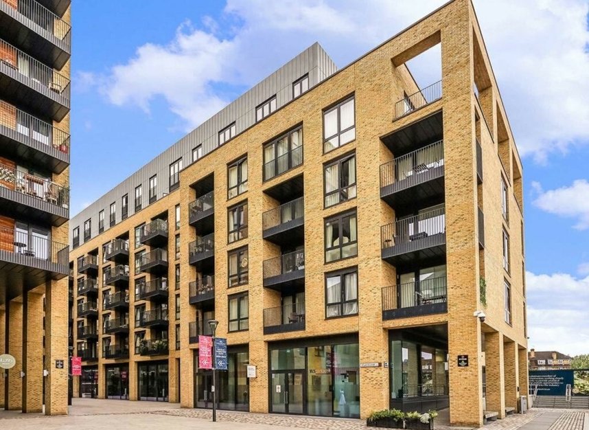 Properties let in Chivers Passage - SW18 1UA view1