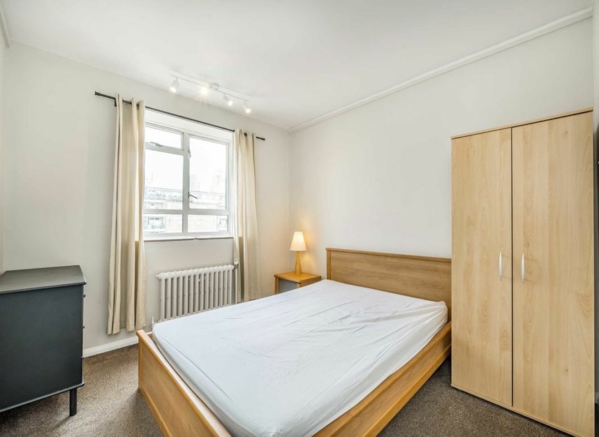Properties let in Churchill Gardens - SW1V 3JD view5
