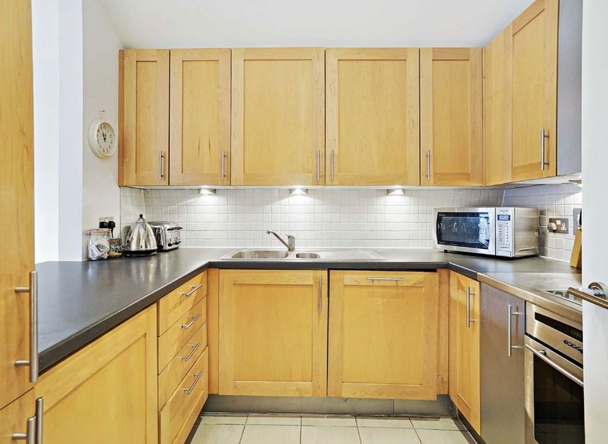 Properties to let in City Road - EC1V 2PZ view5