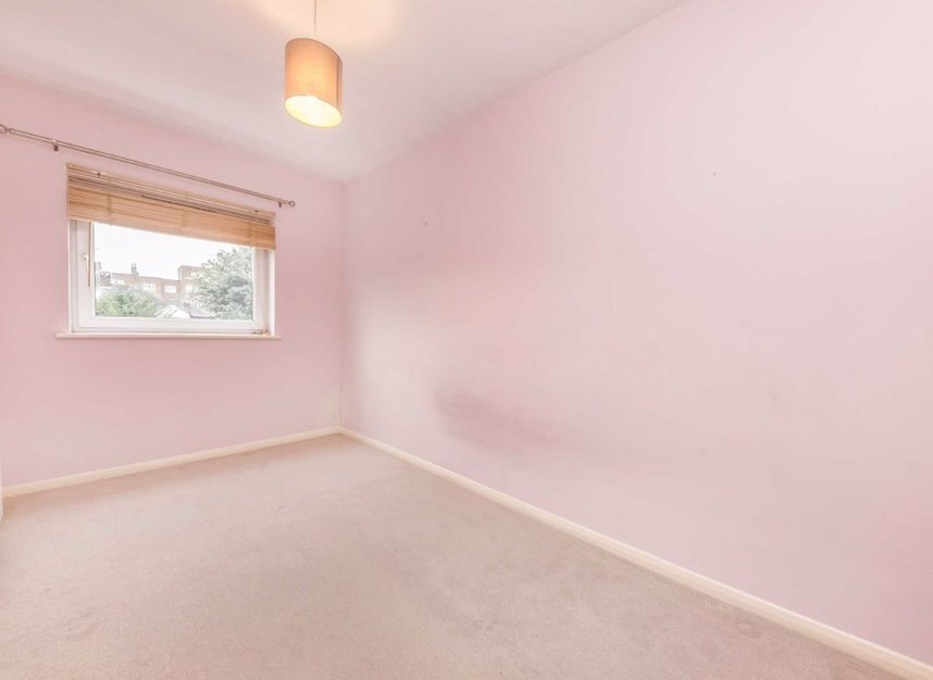 Flat To Rent In Claremont Road Surbiton Kt6 Dexters