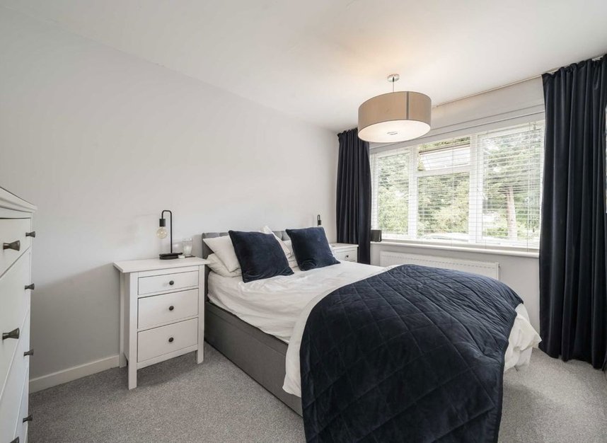 Properties let in Clarence Road - W4 3AS view6