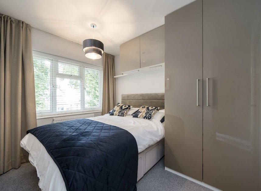 Properties let in Clarence Road - W4 3AS view5