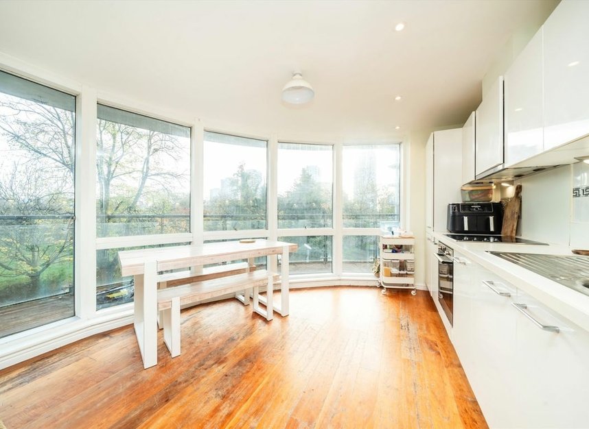 Properties to let in Clayponds Lane - TW8 0GX view4