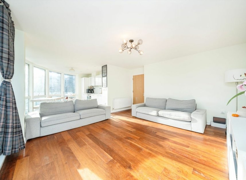 Properties to let in Clayponds Lane - TW8 0GX view5