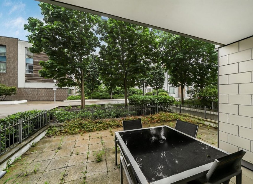 Properties to let in Clayponds Lane - TW8 0GR view8
