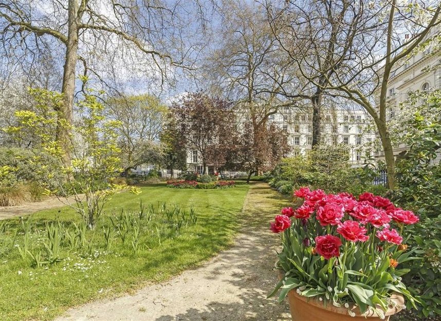 Properties let in Cleveland Gardens - W2 6HA view8