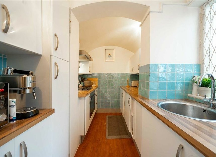 Properties let in Cleveland Gardens - W2 6HA view5