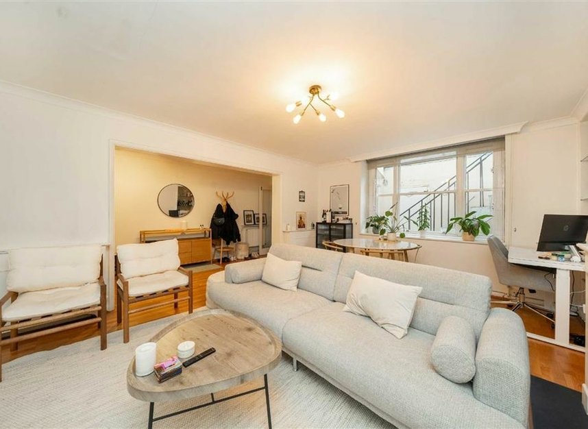 Properties let in Cleveland Gardens - W2 6HA view2