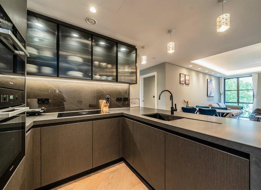 Properties to let in Cleveland Street - W1T 6FA view4