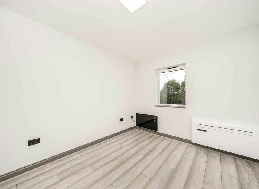Properties let in Colney Hatch Lane - N10 1BD view5