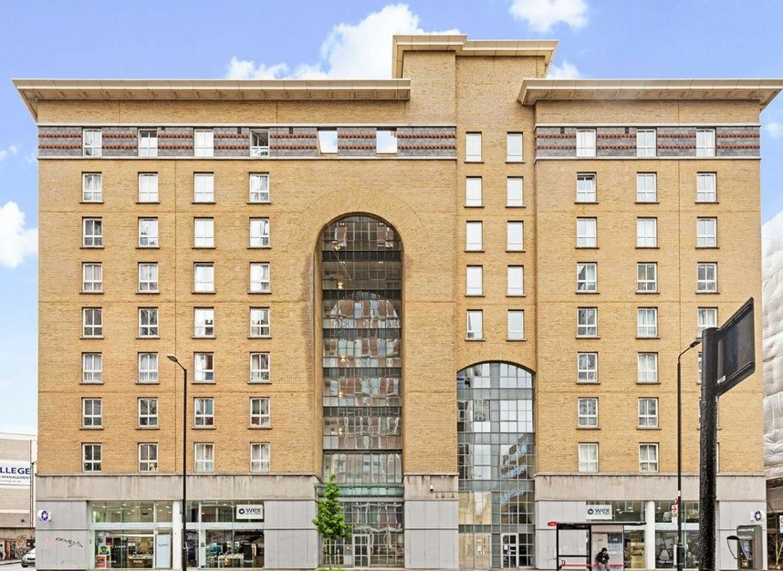 Properties to let in Commercial Road - E1 1LF view1