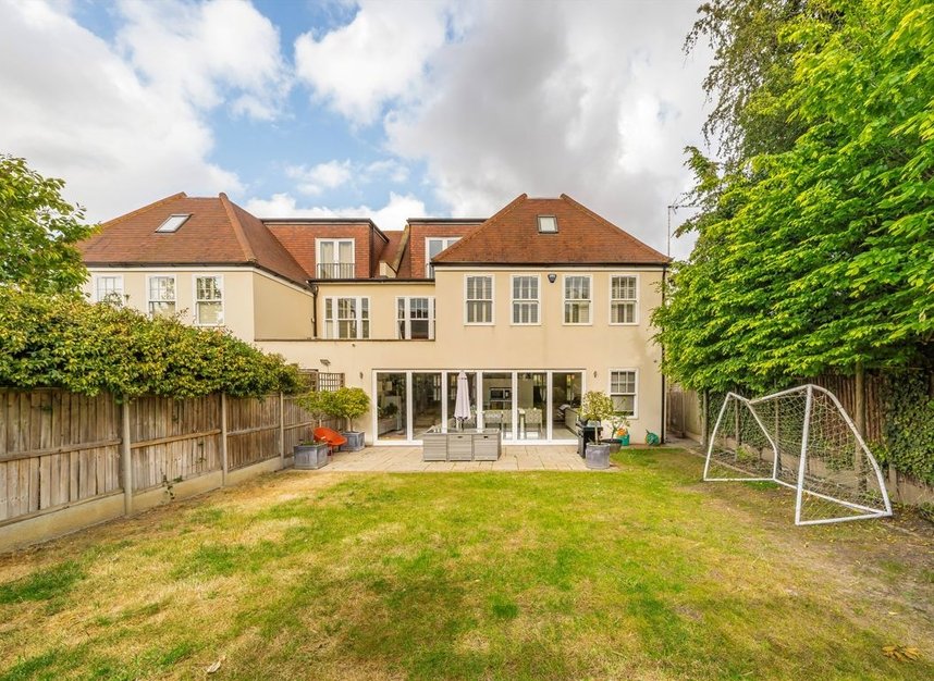 Properties to let in Coppetts Road - N10 1HR view7