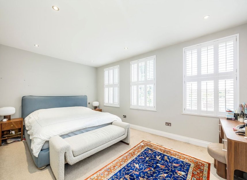 Properties to let in Coppetts Road - N10 1HR view10