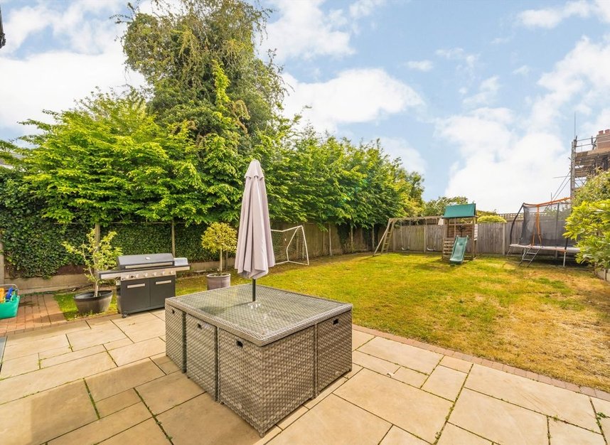 Properties to let in Coppetts Road - N10 1HR view6