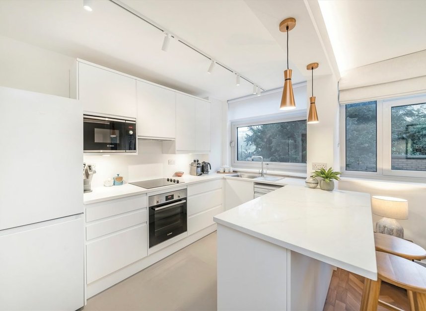 Properties let in Cotman Close - SW15 6RG view3