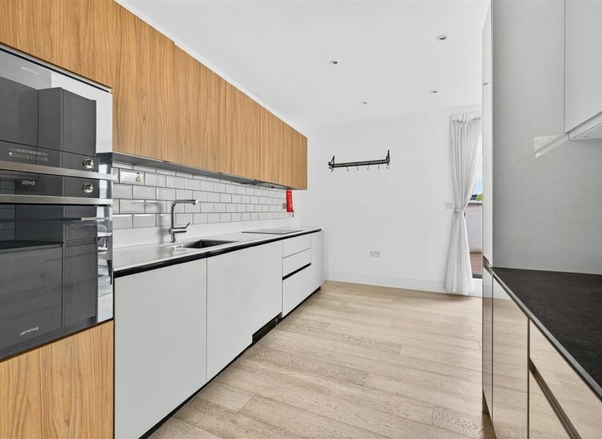 Properties let in County Street - SE1 4AD view3