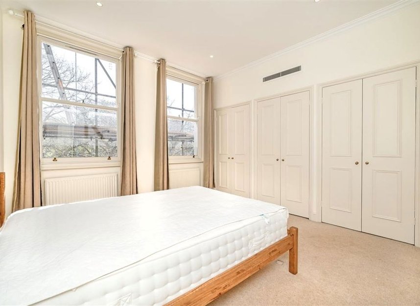 Properties to let in Courtfield Gardens - SW5 0PH view3
