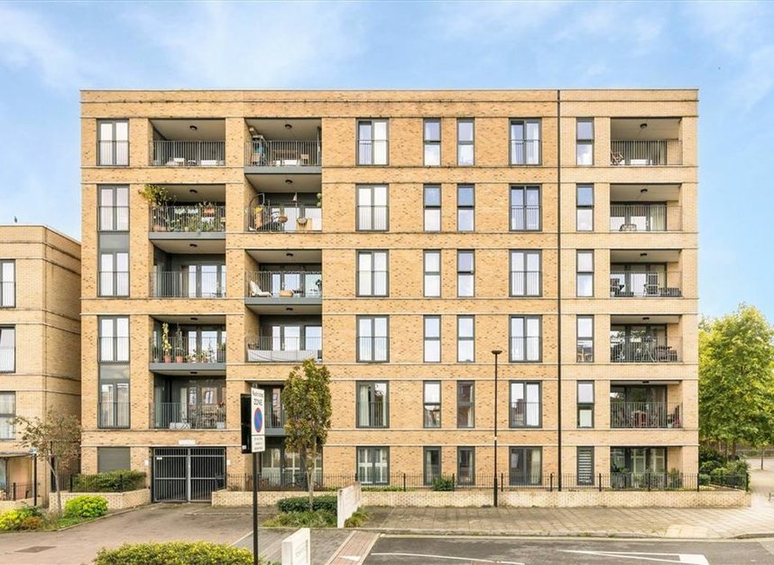 Properties let in Cowley Road - SW9 6BY view1