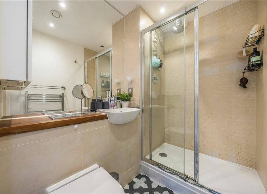 Properties let in Cowley Road - SW9 6BY view4