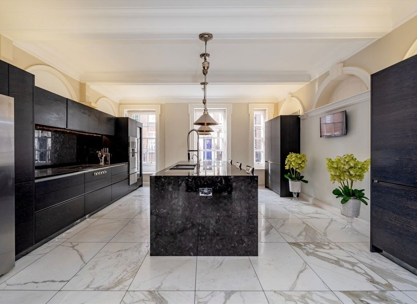 Properties to let in Cowley Street - SW1P 3NB view3