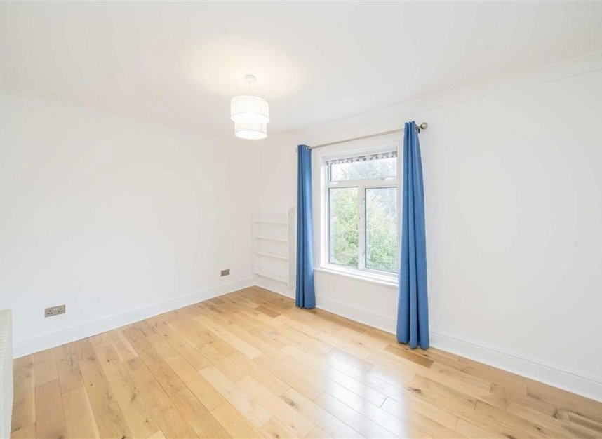 Properties to let in Cranhurst Road - NW2 4LJ view7