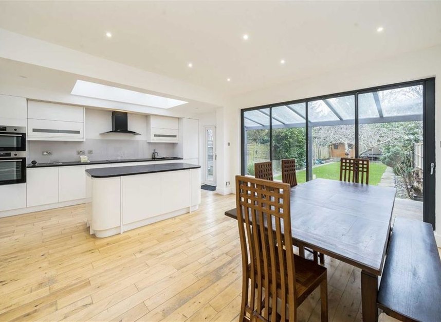 Properties to let in Cranhurst Road - NW2 4LJ view3