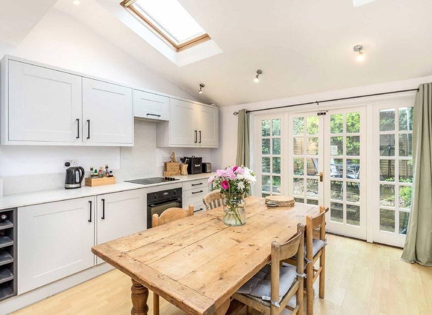 Properties to let in Cranmer Terrace - SW17 0QS view3