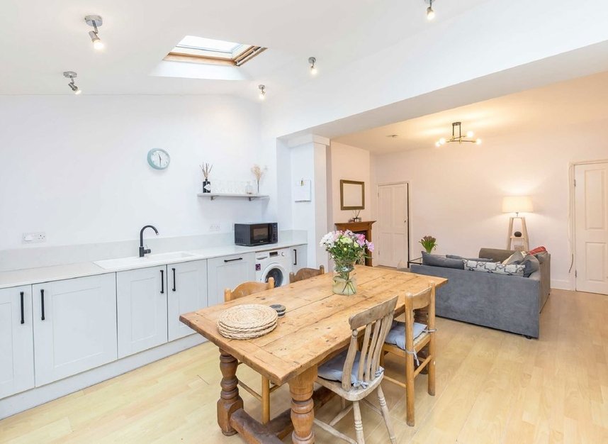 Properties to let in Cranmer Terrace - SW17 0QS view4