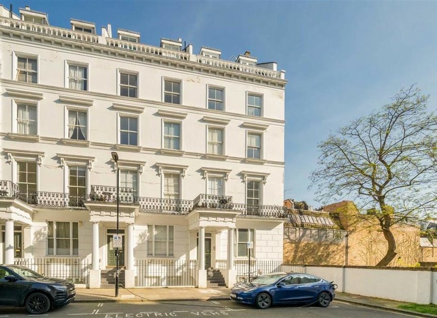 Properties let in Craven Hill Gardens - W2 3EA view3