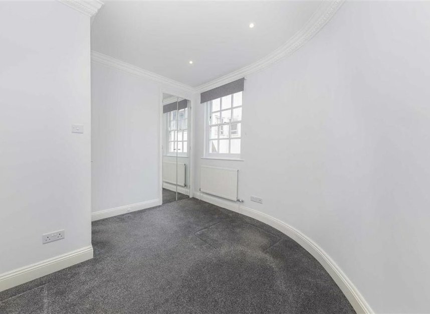 Properties let in Craven Hill Mews - W2 3DY view5