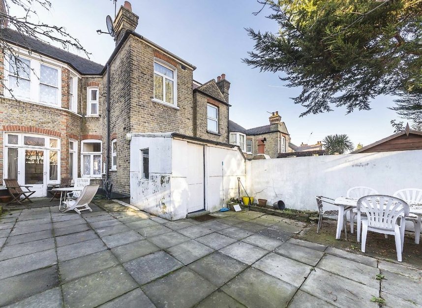 Properties let in Cricklade Avenue - SW2 3HE view6