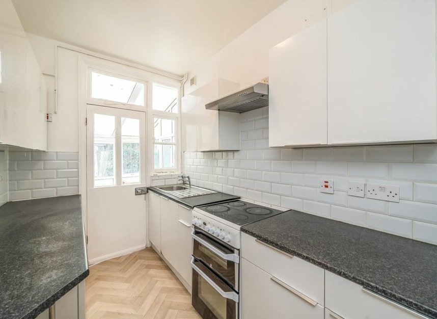 Properties let in Croindene Road - SW16 5RF view4