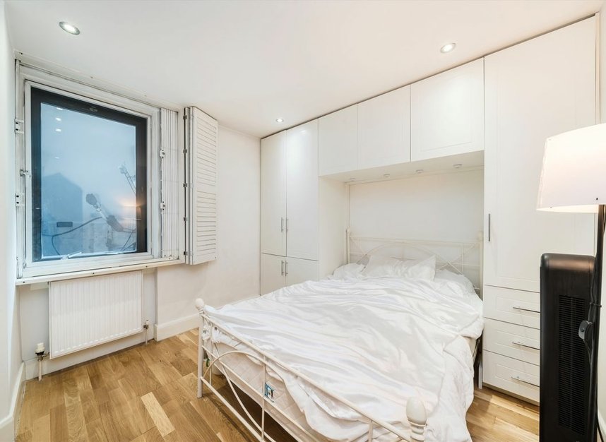 Properties let in Cromwell Road - SW5 0QD view4