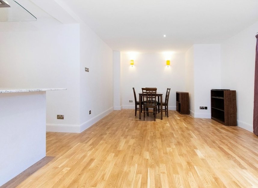 Properties let in Cromwell Road - SW5 0QD view3