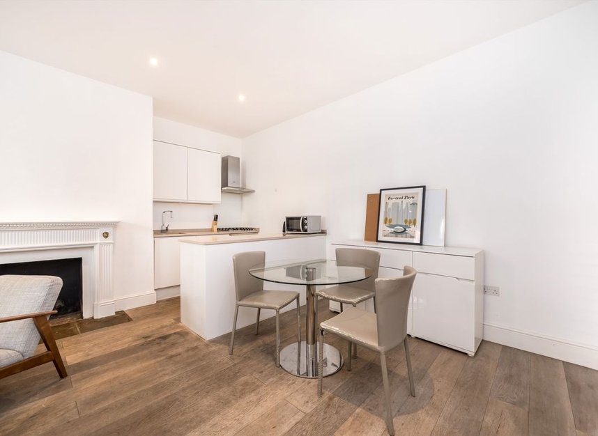 Properties to let in Cromwell Road - SW5 0TQ view4