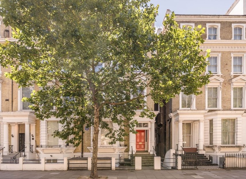 Properties to let in Cromwell Road - SW5 0TQ view1