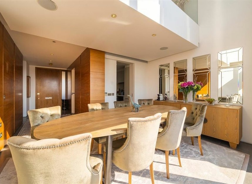 Properties to let in Cromwell Road - SW7 4XN view3