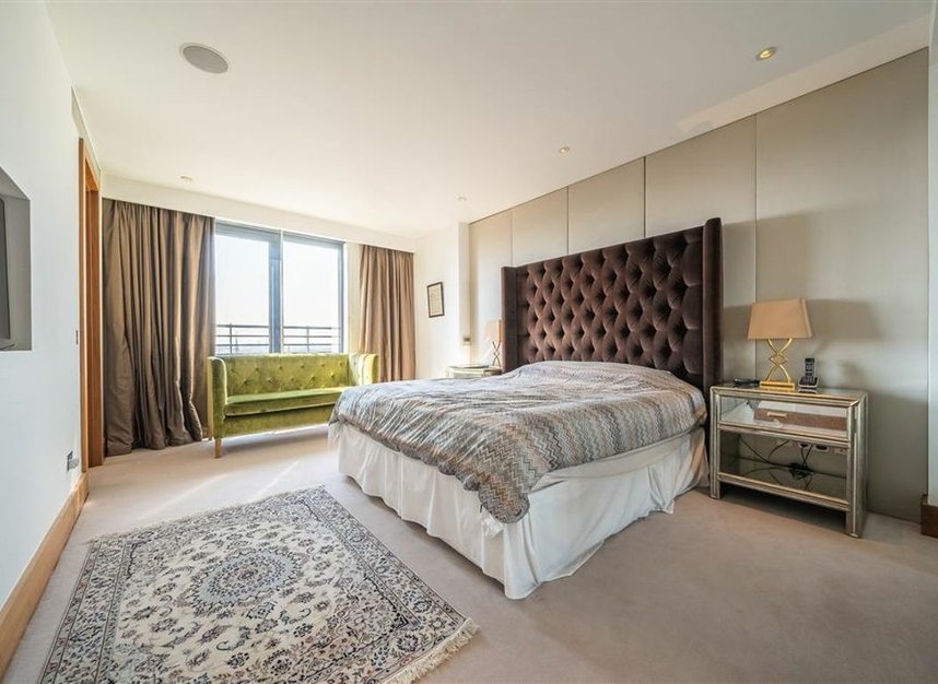 Properties to let in Cromwell Road - SW7 4XN view6