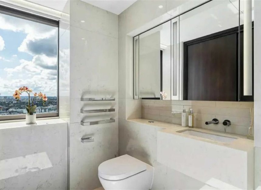 Properties to let in Crown Square - SE1 2SE view6