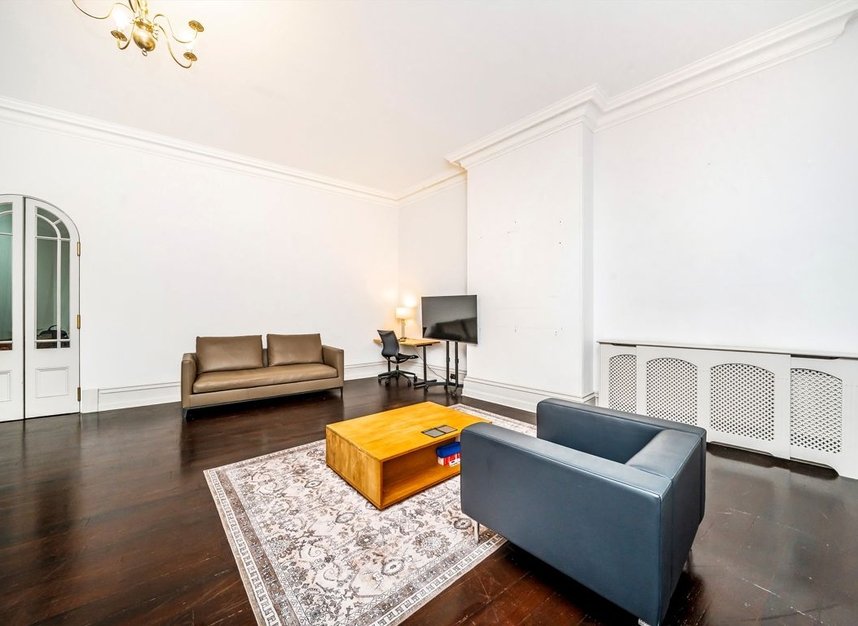 Properties to let in Crutched Friars - EC3N 2AE view3