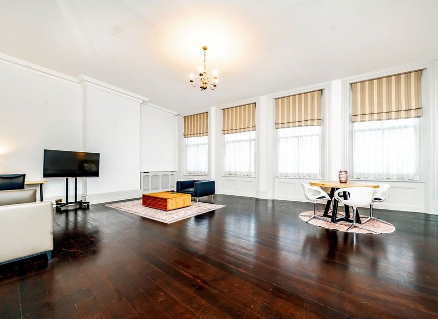 Properties to let in Crutched Friars - EC3N 2AE view2