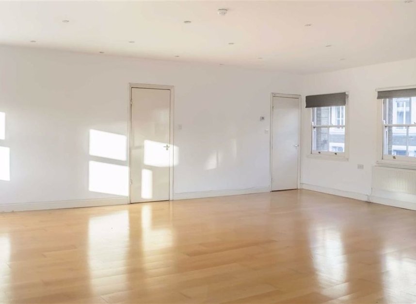 Flat To Rent In Curtain Road London Ec2a Dexters