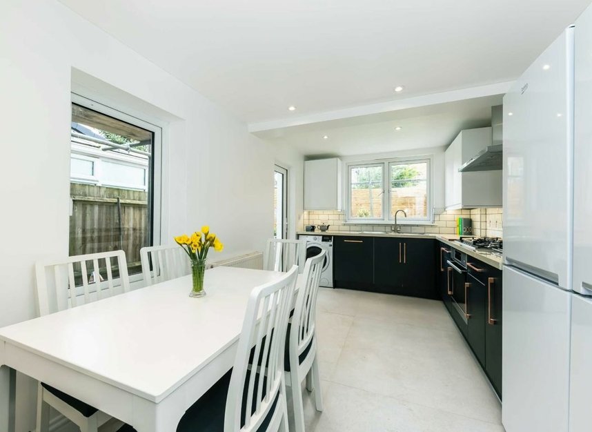 Properties to let in Dalyell Road - SW9 9UP view3