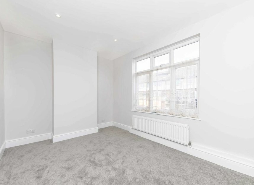 Properties let in Dawnay Road - SW18 3PQ view7
