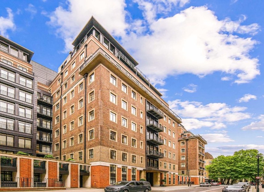 Properties let in Dean Ryle Street - SW1P 4DA view1