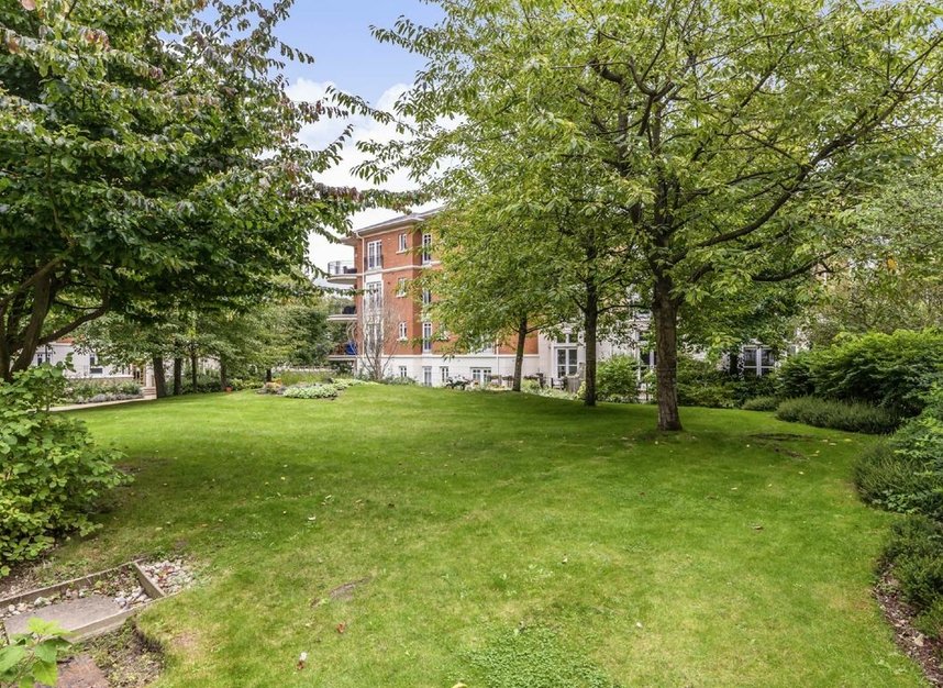 Properties let in Denton Road - TW1 2TN view8