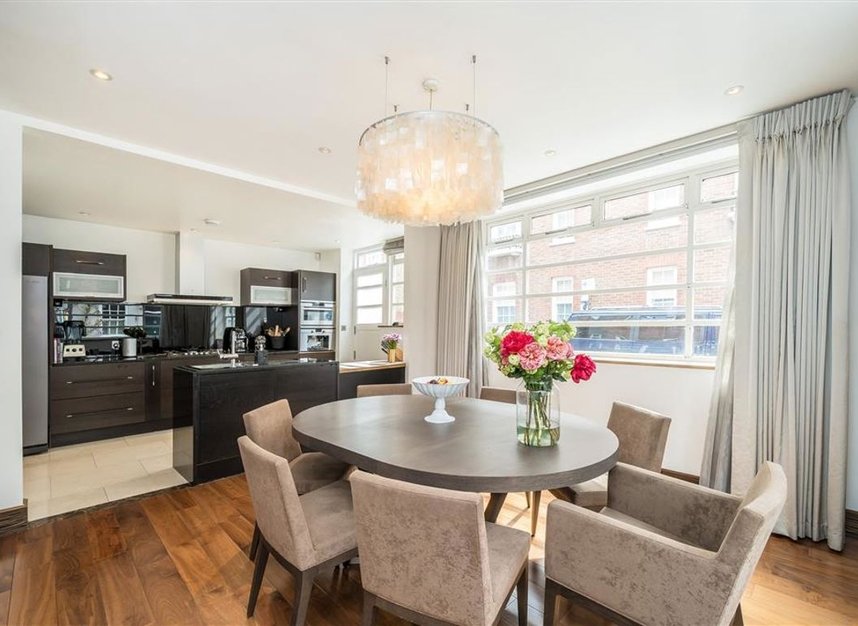 Properties to let in Devonshire Close - W1G 7BG view3